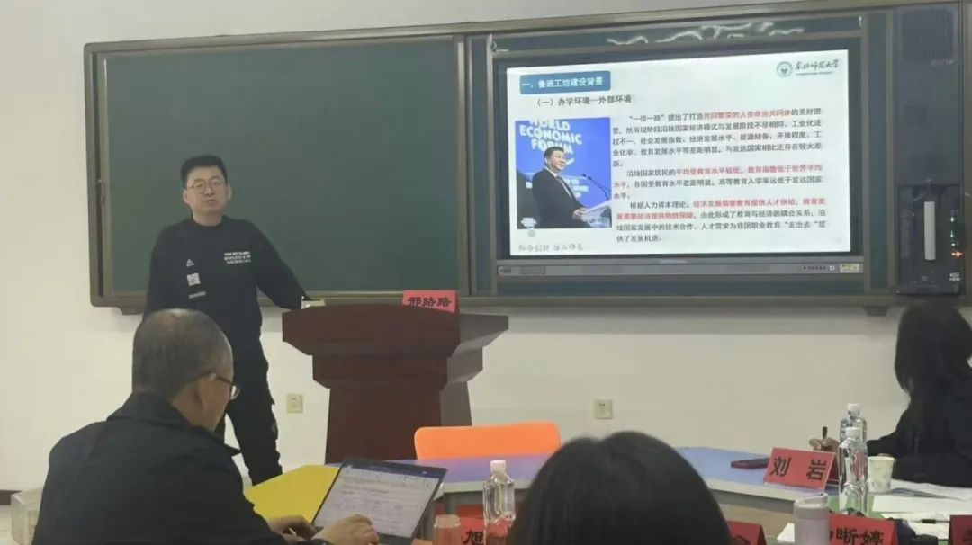 4adbe6237e484c438a04348cf282679b.jpg 4adbe6237e484c438a04348cf282679b.jpg